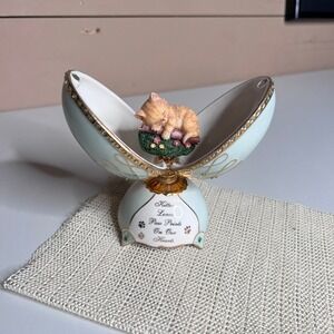 Ardleigh Elliott Kitten Dreams Musical‎ Egg Purr-fect Pals Porcelain B7037 2005
